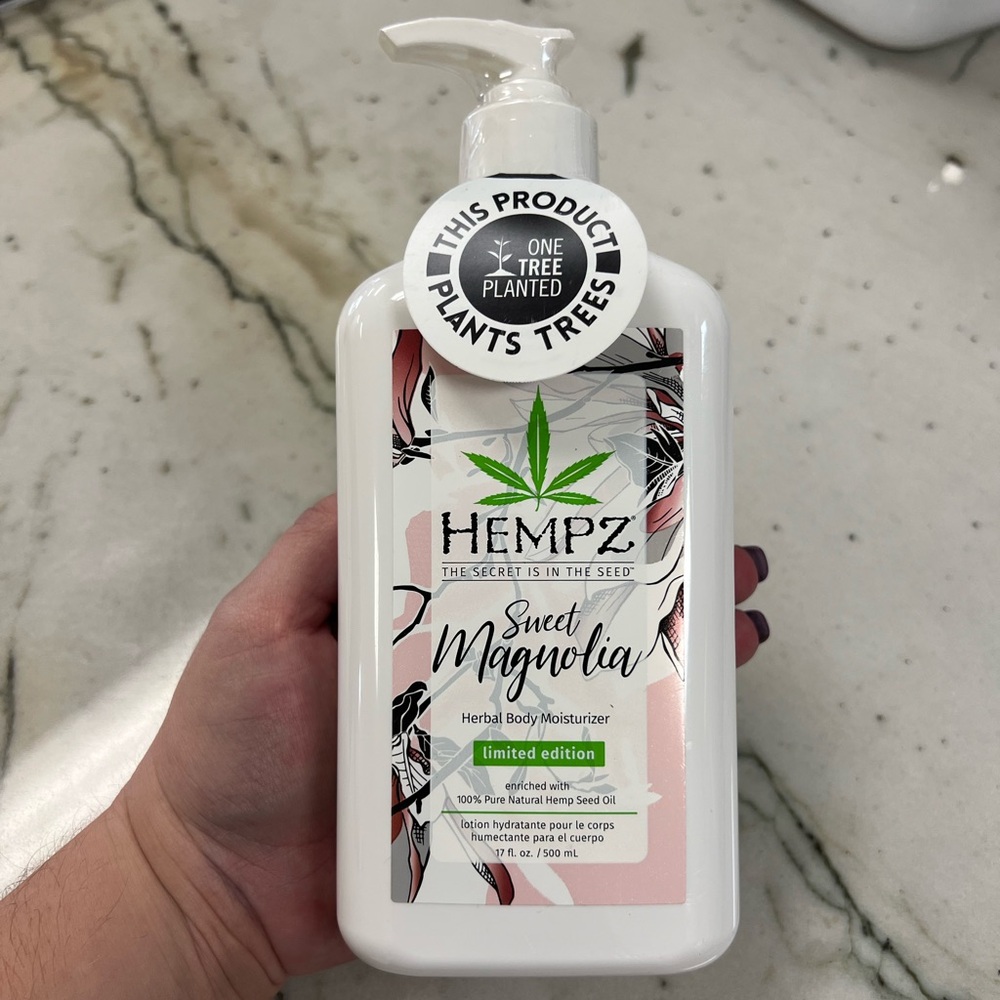 Hempz Sweet Magnolia Lotion - Limited Edition